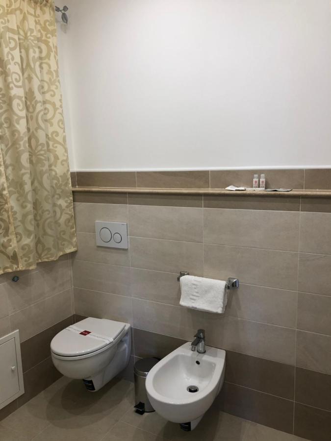 Residenza De Luca B&B Тропеа Екстериор снимка