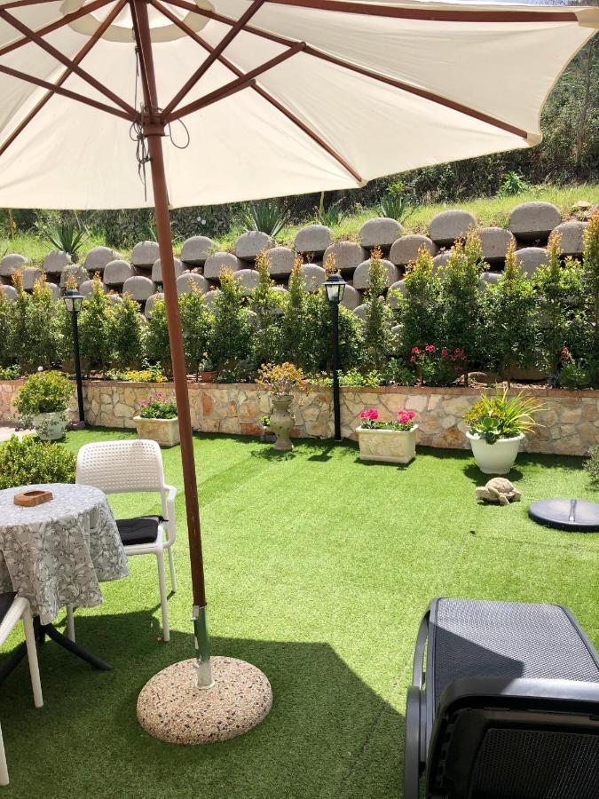 Residenza De Luca B&B Тропеа Екстериор снимка