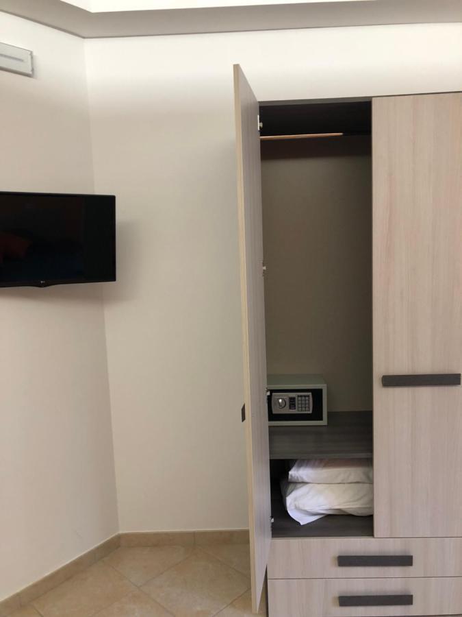 Residenza De Luca B&B Тропеа Екстериор снимка