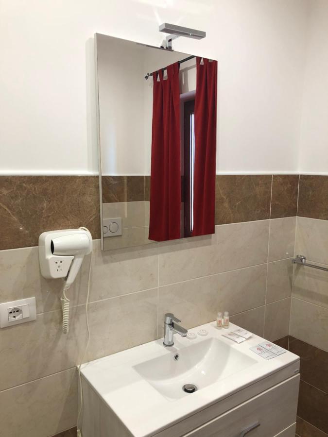 Residenza De Luca B&B Тропеа Екстериор снимка