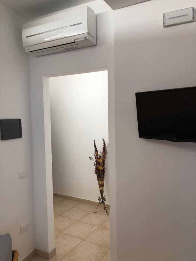 Residenza De Luca B&B Тропеа Екстериор снимка